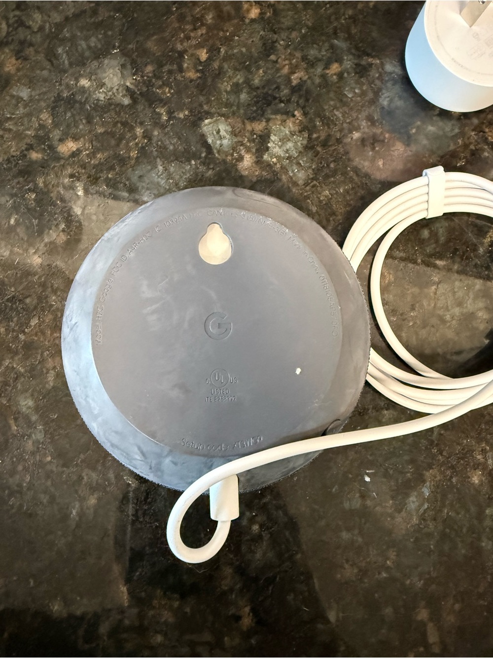 Google Nest Mini - Picture 2 of 3